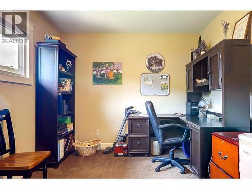 8308 Kalview Drive, Coldstream, BC - Indoor Photo Showing Office