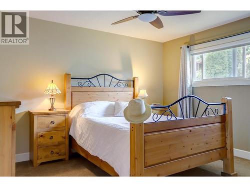 8308 Kalview Drive, Coldstream, BC - Indoor Photo Showing Bedroom