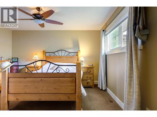 8308 Kalview Drive, Coldstream, BC - Indoor Photo Showing Bedroom