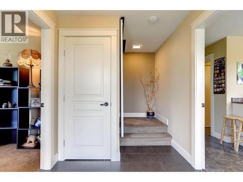 8308 Kalview Drive, Coldstream, BC - Indoor Photo Showing Other Room