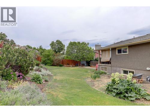 8308 Kalview Drive, Coldstream, BC - Outdoor