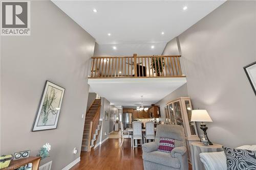 53 Hallmark Trail, Hamilton, ON - Indoor