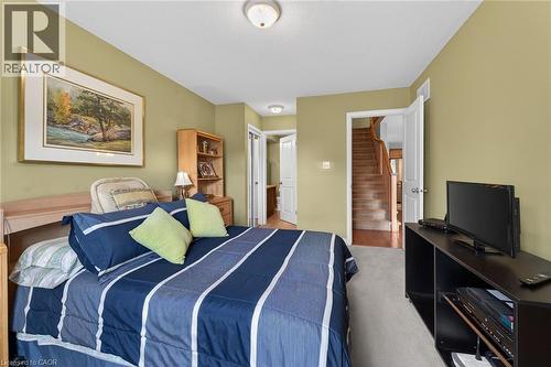 53 Hallmark Trail, Hamilton, ON - Indoor Photo Showing Bedroom
