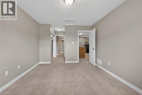 53 Hallmark Trail, Hamilton, ON - Indoor Photo Showing Other Room