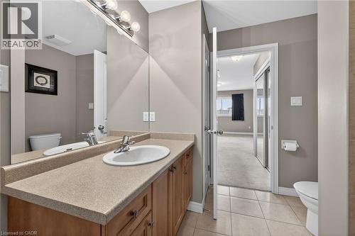 53 Hallmark Trail, Hamilton, ON - Indoor Photo Showing Bathroom