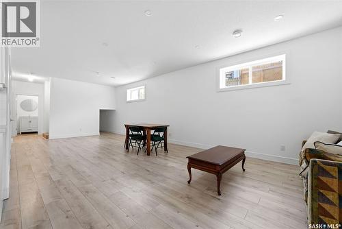 2100 Queen Street, Regina, SK - Indoor