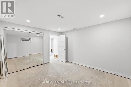 23 Logstone Crescent, Toronto, ON - Indoor Photo Showing Other Room
