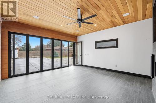 23 Logstone Crescent, Toronto, ON - Indoor Photo Showing Other Room