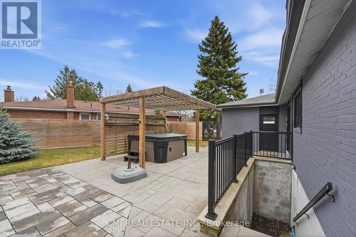 23 Logstone Crescent, Toronto, ON - Outdoor With Exterior