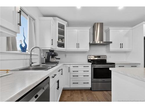 185 Oakfield Dr, Riverview, NB 