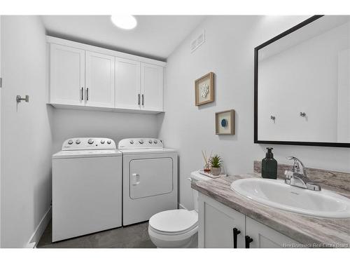 185 Oakfield Dr, Riverview, NB 