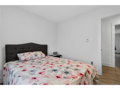 185 Oakfield Dr, Riverview, NB 