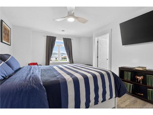 185 Oakfield Dr, Riverview, NB 
