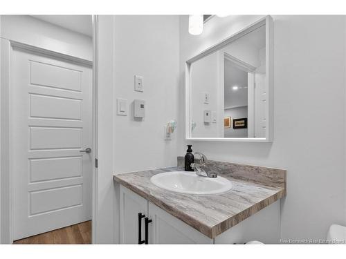 185 Oakfield Dr, Riverview, NB 