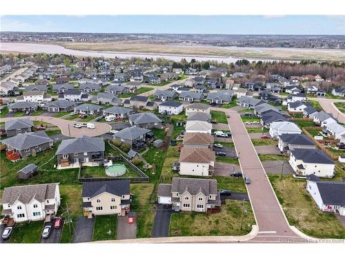 185 Oakfield Dr, Riverview, NB 