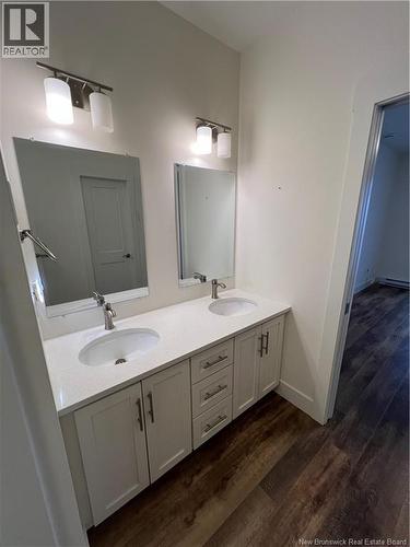 Master bath - 54 Hampton Road Unit# 206, Rothesay, NB - Indoor Photo Showing Bathroom