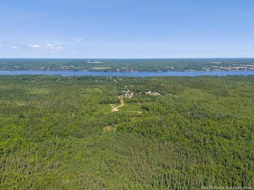 - Honey St, Miramichi, NB 