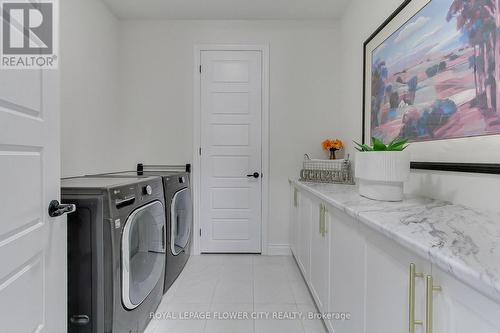 105 Morning Sparrow Drive, Vaughan, ON - Indoor Photo Showing Laundry Room