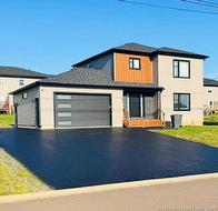 22 Mathias  Dieppe, NB E1A 8N5