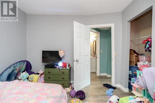 67 - 67-69 Elizabeth Street, St. Thomas, ON - Indoor Photo Showing Bedroom