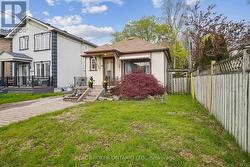 14 PLAINS ROAD Toronto, ON M4J 2R1