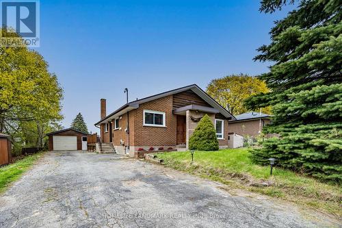 500 LARRY AVENUE  Oshawa, ON L1K 2B7