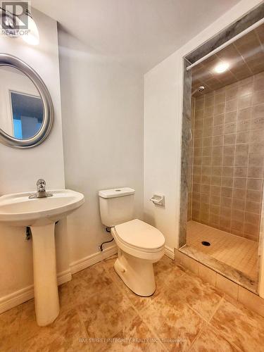 Lower 37 Sandham Crescent, Markham, ON - Indoor Photo Showing Bathroom