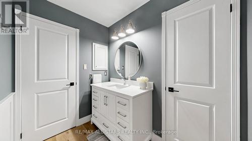 9 Confederation Drive, Uxbridge, ON - Indoor
