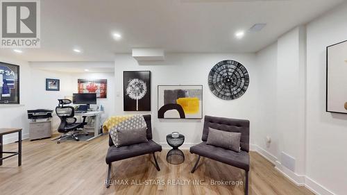 9 Confederation Drive, Uxbridge, ON - Indoor