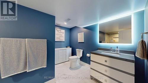 9 Confederation Drive, Uxbridge, ON - Indoor Photo Showing Bathroom