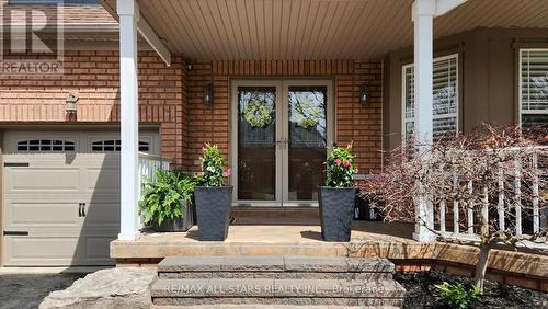 9 Confederation Drive, Uxbridge, ON - Outdoor With Deck Patio Veranda