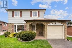 26 HARLAND CRESCENT Ajax (South East), ON L1S 1J9