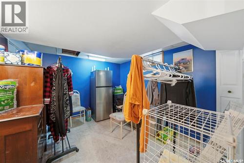 218 Ward Court, Saskatoon, SK - Indoor