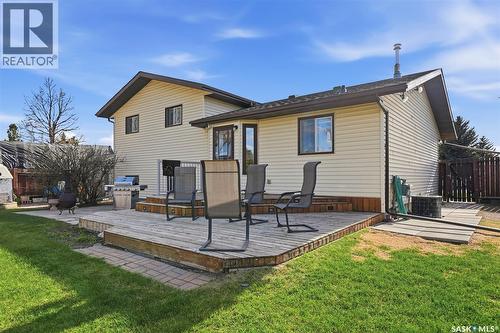 218 Ward Court, Saskatoon, SK - Outdoor With Deck Patio Veranda
