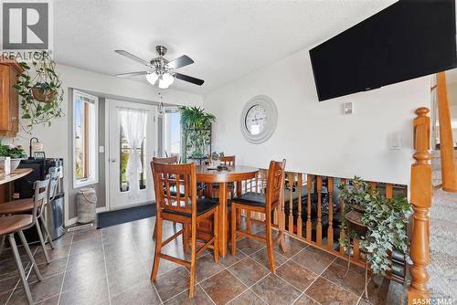 218 Ward Court, Saskatoon, SK - Indoor Photo Showing Dining Room