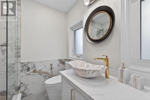 1 Wanless Crescent, Toronto, ON - Indoor Photo Showing Bathroom
