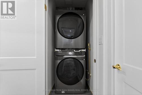 1 Wanless Crescent, Toronto, ON - Indoor Photo Showing Laundry Room
