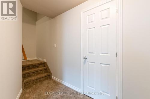 18 Peach Tree Boulevard, St. Thomas, ON - Indoor Photo Showing Other Room