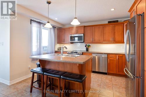 18 Peach Tree Boulevard, St. Thomas, ON - Indoor Photo Showing Kitchen With Double Sink