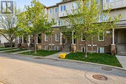 150 URBANCREST PRIVATE Ottawa, ON T1P 1L9