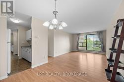 303 - 17 ELDON HALL PLACE Kingston (Central City West), ON K7M 7H5