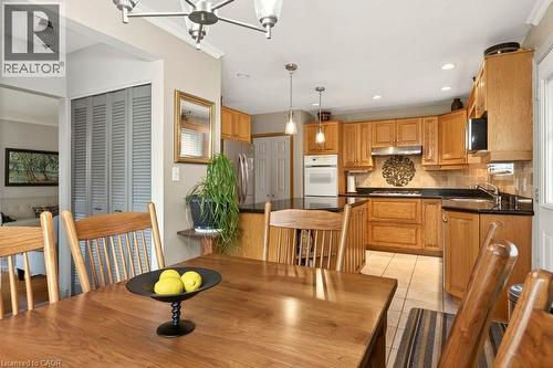 161 Manning Avenue, Hamilton, ON - Indoor Photo Showing Dining Room