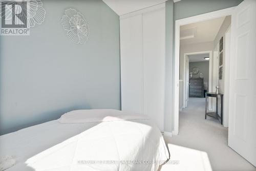 34 - 1320 Savannah Drive, London North (North C), ON - Indoor Photo Showing Bedroom