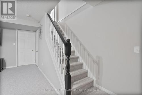 34 - 1320 Savannah Drive, London North (North C), ON - Indoor Photo Showing Other Room