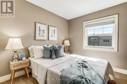 9 - 1850 Beaverbrook Avenue, London North (North M), ON - Indoor Photo Showing Bedroom