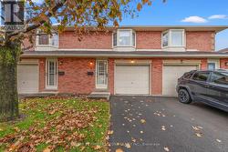 2 - 280 LIMERIDGE ROAD E  Hamilton, ON L9A 2S7