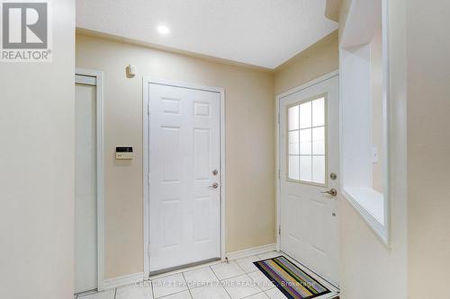 7186 Waldorf Way, Mississauga, ON - Indoor Photo Showing Other Room
