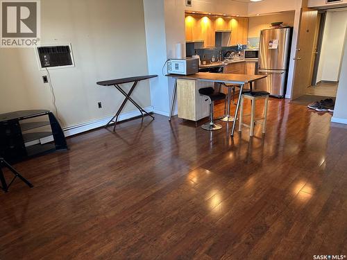 904 405 5Th Avenue N, Saskatoon, SK - Indoor Photo Showing Kitchen