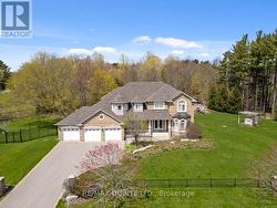 2 TREEVIEW AVENUE Whitchurch-Stouffville (Ballantrae), ON L4A 1R1