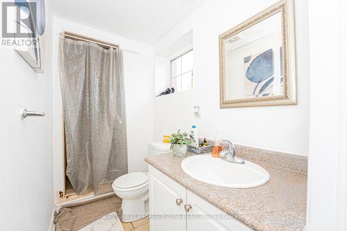 804 Ormond Drive, Oshawa, ON - Indoor Photo Showing Bathroom
